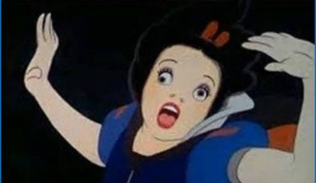 Plantilla de meme Snow White on Crack