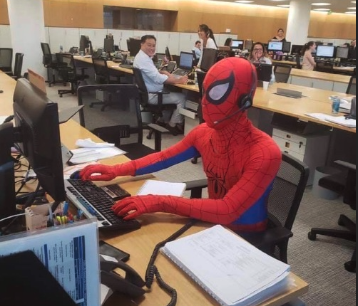 Plantilla de meme SpiderWebDeveloper
