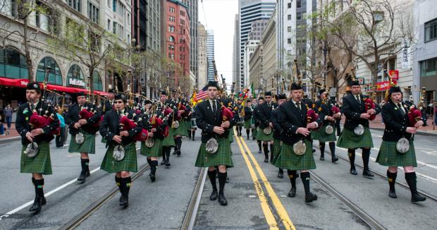 Plantilla de meme st patrick's day parade