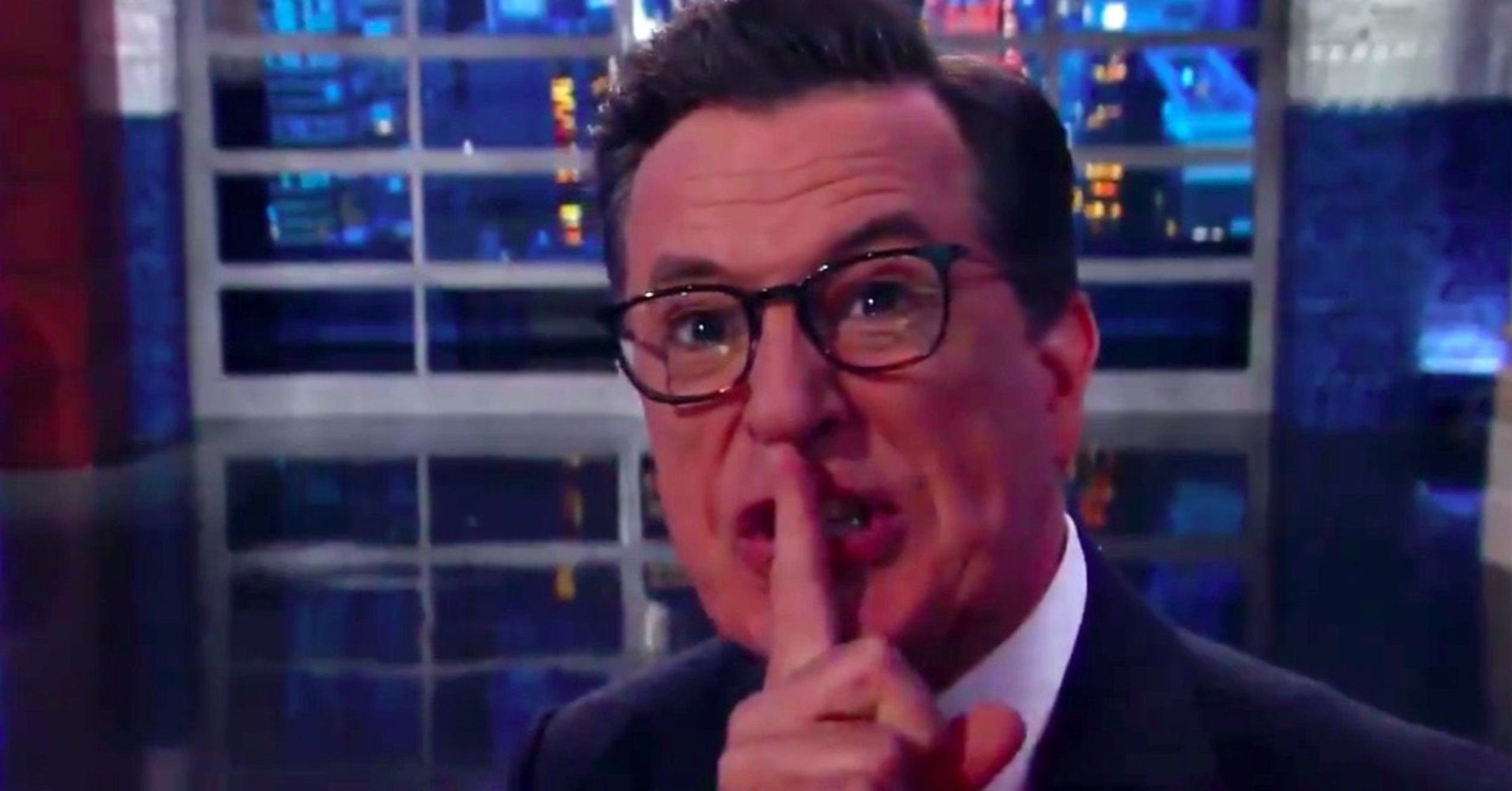 Plantilla de meme Stephen Colbert Shh