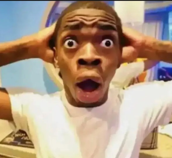 Plantilla de meme Surprised Black Guy
