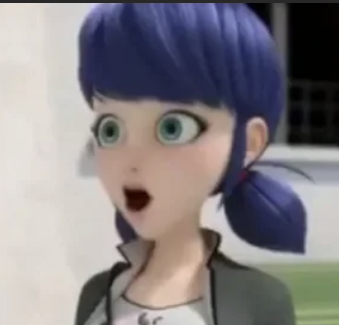 Plantilla de meme Surprised Marinette Face