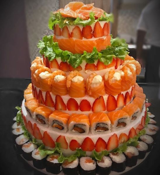 Plantilla de meme SUSHI CAKE
