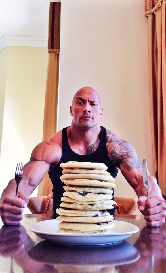 Plantilla de meme The Rock's Pancakes