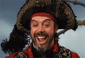 Plantilla de meme TIM CURRY PIRATE