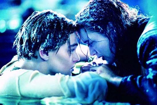Plantilla de meme Titanic Raft