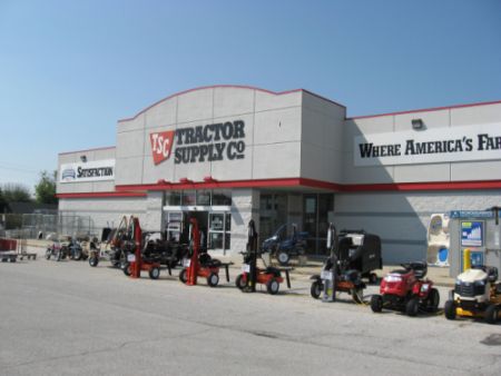 Plantilla de meme Tractor Supply