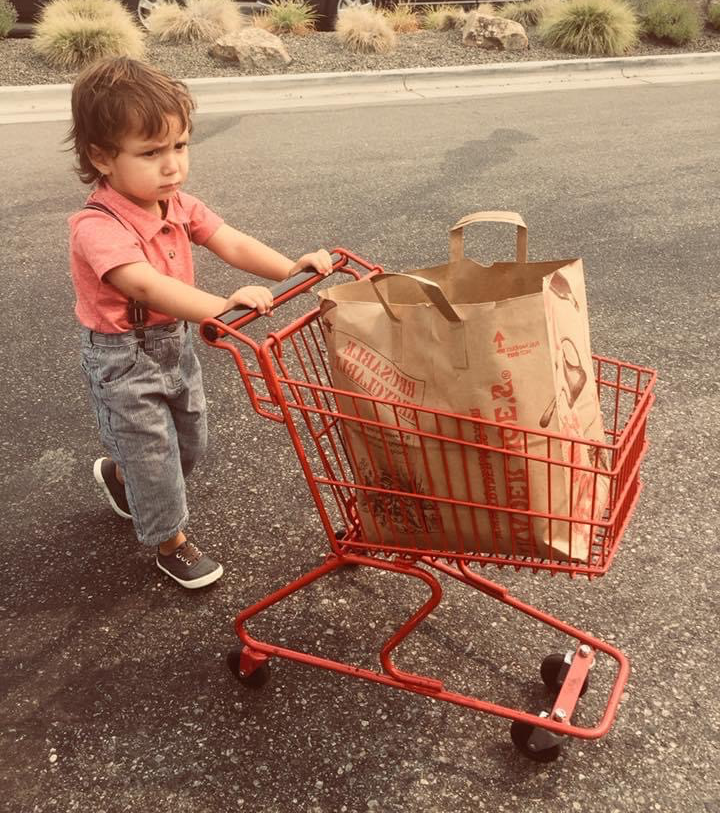 Plantilla de meme Trader Joe’s grumpy grocery shopper