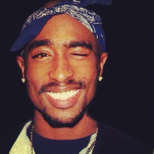 Plantilla de meme TuPac Smile