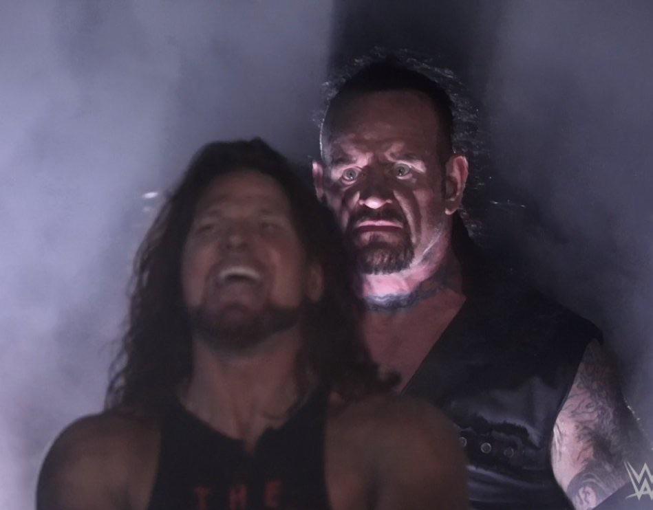 Plantilla de meme undertaker