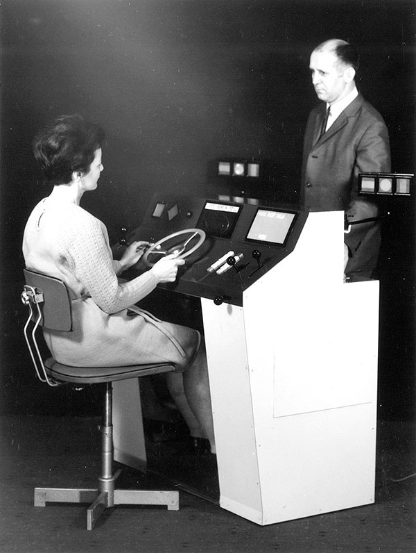 Plantilla de meme Vibe Coding for the ENIAC