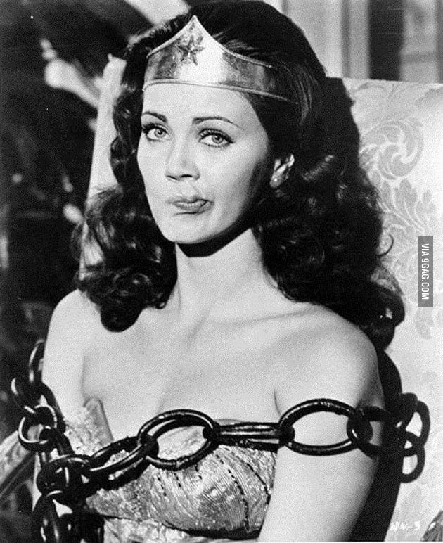 Template meme Wonder Woman Tied Up