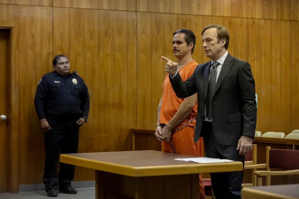 Plantilla de meme “Your Honor, My Client ___”